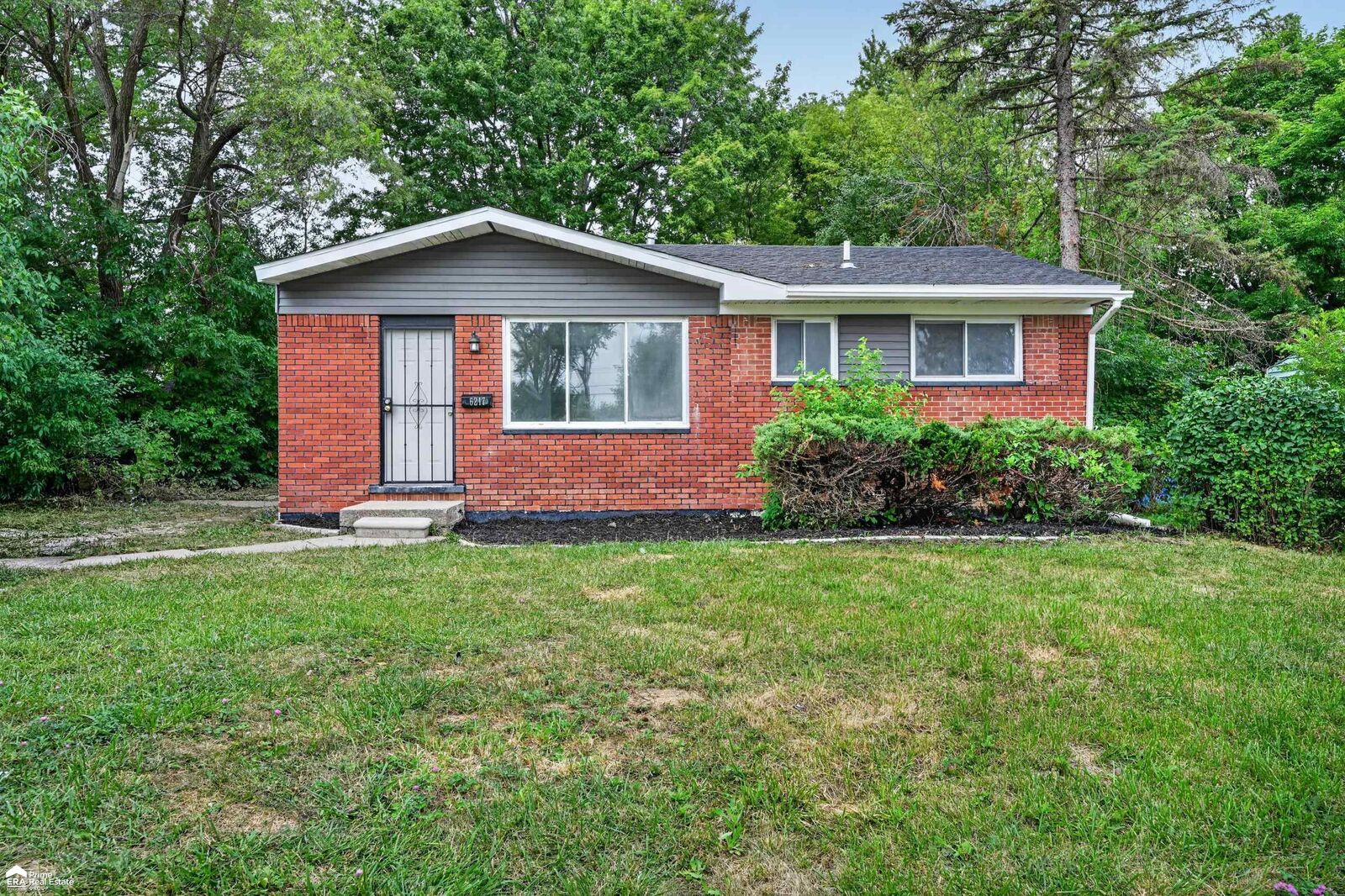 Property Photo:  6217 O'Toole Lane  MI 48458 