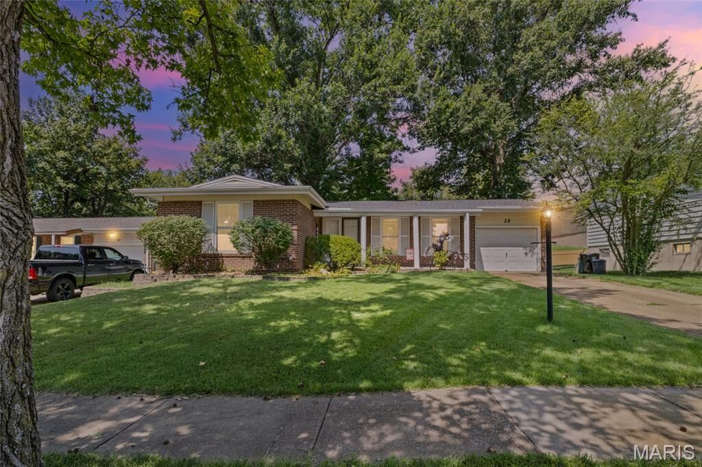 Property Photo:  25 Brookwood Drive  MO 63026 