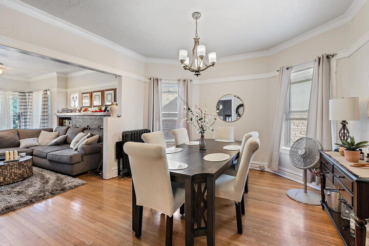 Property Photo: 2322 N Kenneth Avenue IL 60639
