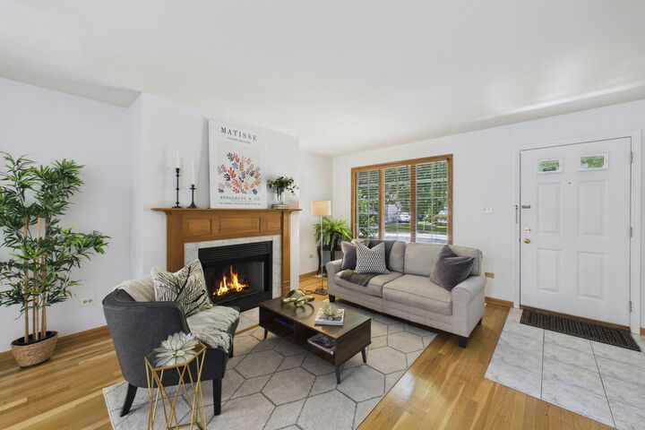 Property Photo:  31 N Madison Avenue  IL 60525 