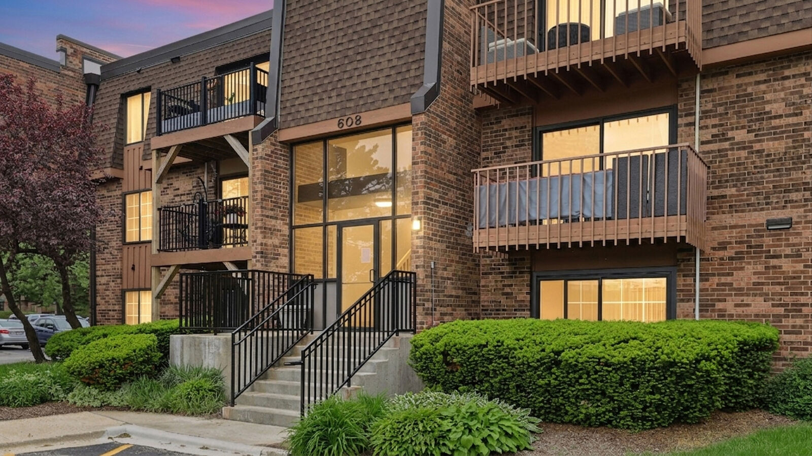 Property Photo: 608 Waterford Road 1B IL 60193