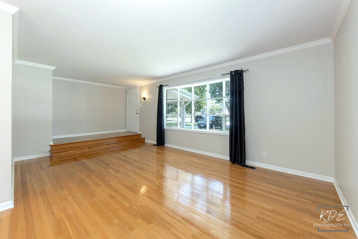 Property Photo:  1317 Carol Lane  IL 60565 