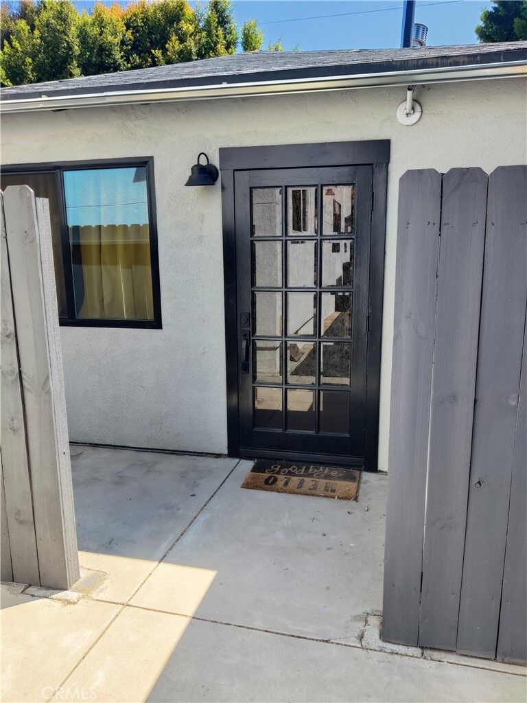Property Photo:  2618 S Bentley Avenue  CA 90064 