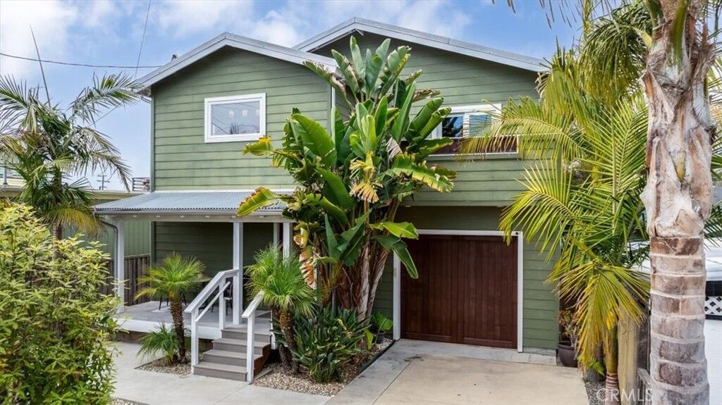 Property Photo:  550 Vine  CA 93402 