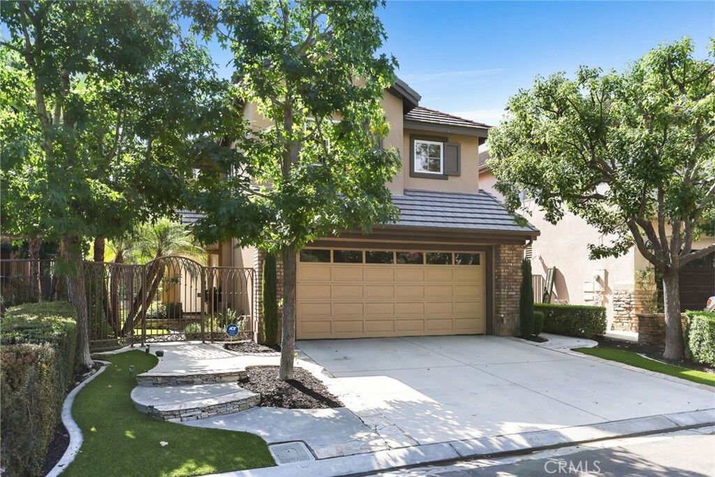 Property Photo:  94 Dornoch  CA 92679 