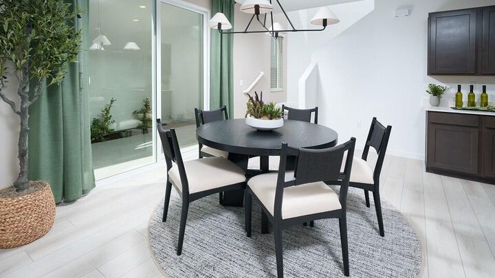 Property Photo: 2321 Dahler Lane CA 95776