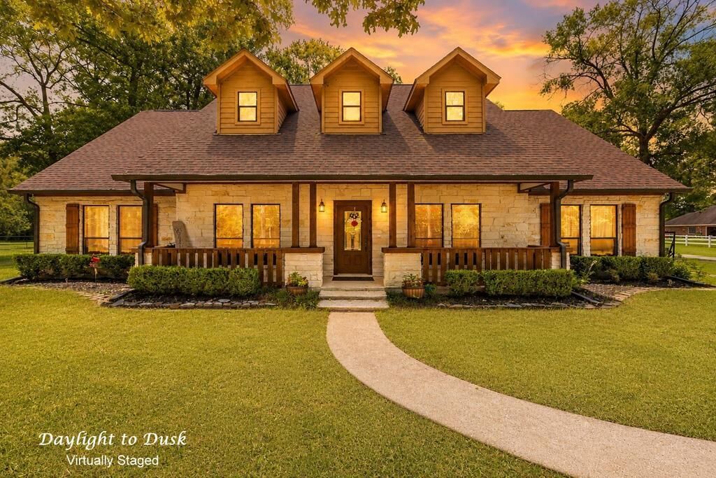 Property Photo: 801 Caspers Cove TX 75904