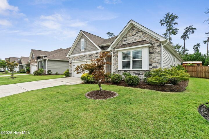 Property Photo: 442 Esthwaite Drive SE NC 28451