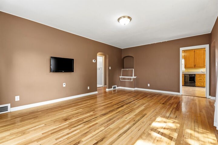 Property Photo:  629 Blaine Street  MT 59801 