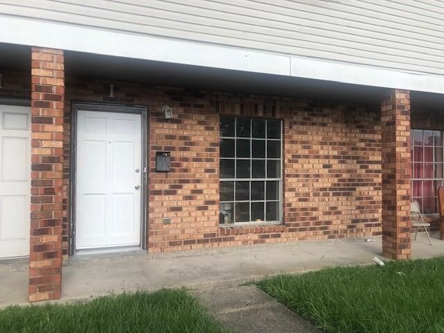 Property Photo: 124 Friedrichs Road I LA 70056