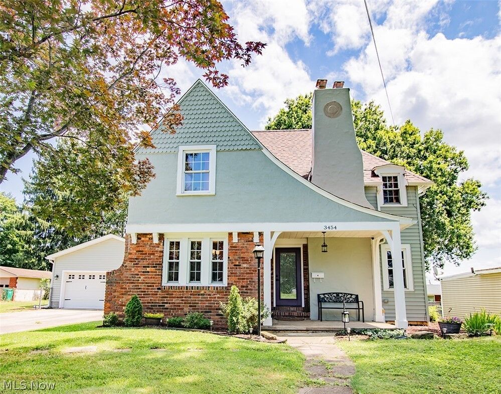 Property Photo: 3454 Cadillac Drive WV 26104