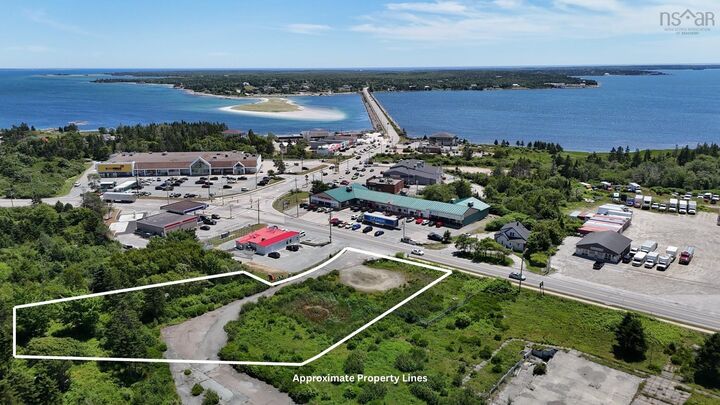 3736 Highway 3 — photo 1