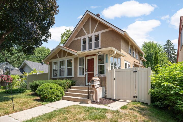 Property Photo:  5537 32nd Avenue S  MN 55417 