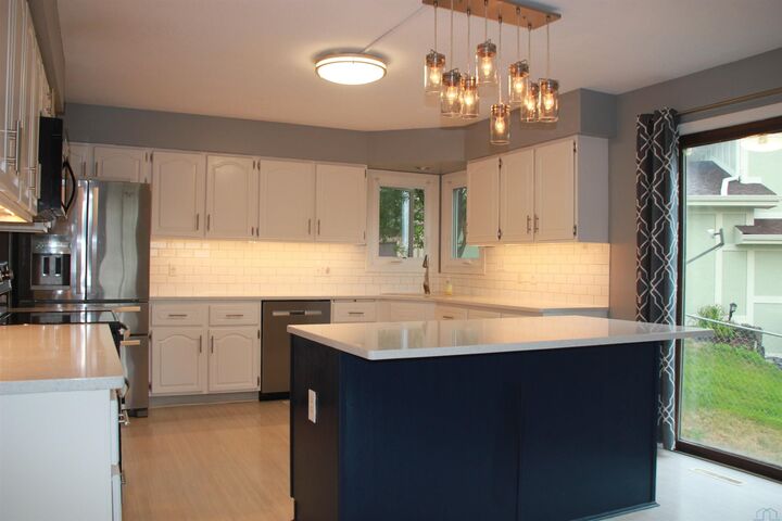 Property Photo:  3801 Chippewa  IA 51104 