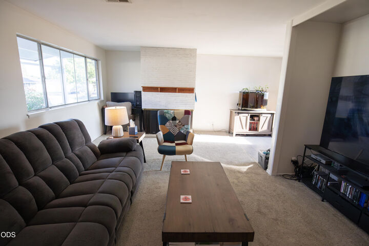 Property Photo: 10336 Wright Avenue OR 97603
