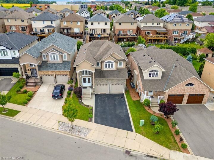 Property Photo: 52 Arrowhead Drive ON L8W 3X2