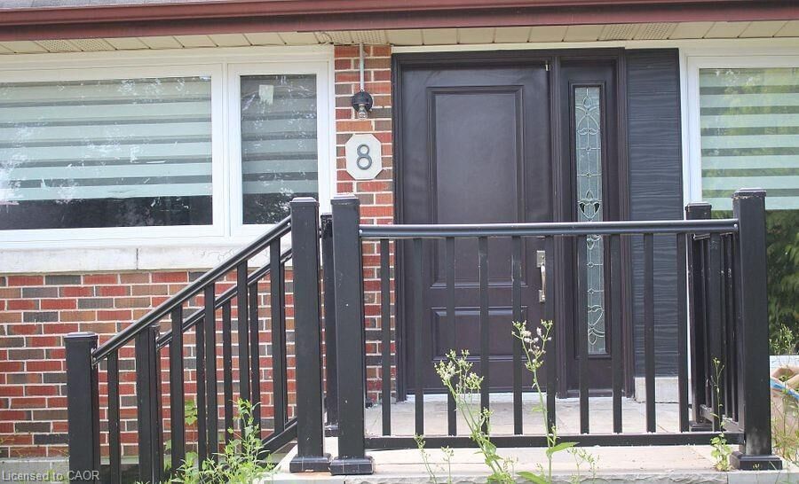 Property Photo:  8 Marlborough Road Lower  ON N1E 3X2 