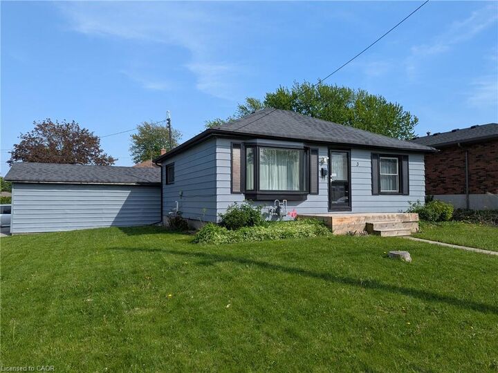 Property Photo: 3 Maitland Avenue ON L9A 3J4