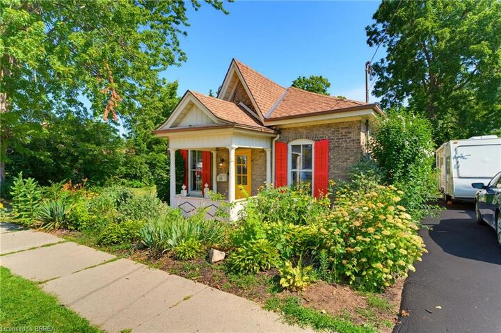 Property Photo: 89 Dundas Street ON N3R 1S4
