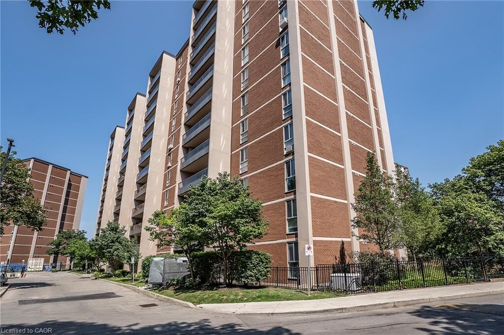 Property Photo:  1964 Main Street W 1009  ON L8S 1J5 