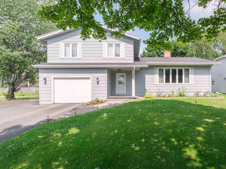 Property Photo: 284 North River Road PE C1A 3L8