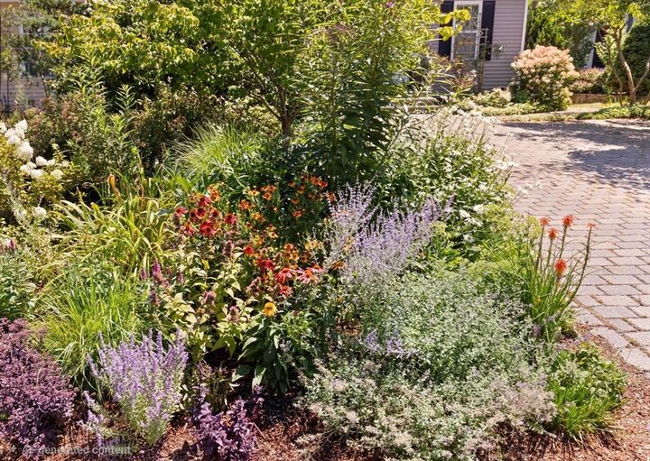 Property Photo:  47 Lilac Cir  MA 01752 