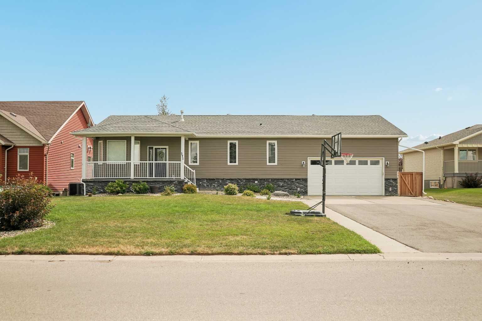 Property Photo:  375 S 200 E  AB T0K 2S0 