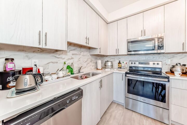 Property Photo:  298 Sage Meadows Park NW 1118  AB T3P 1P5 