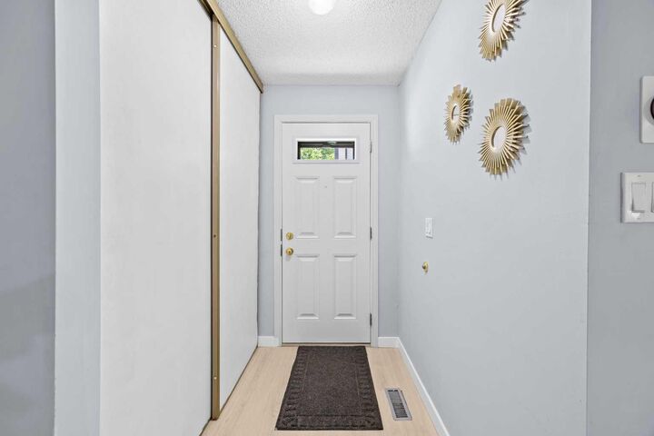 115 Bergen Road NW 16 — photo 1