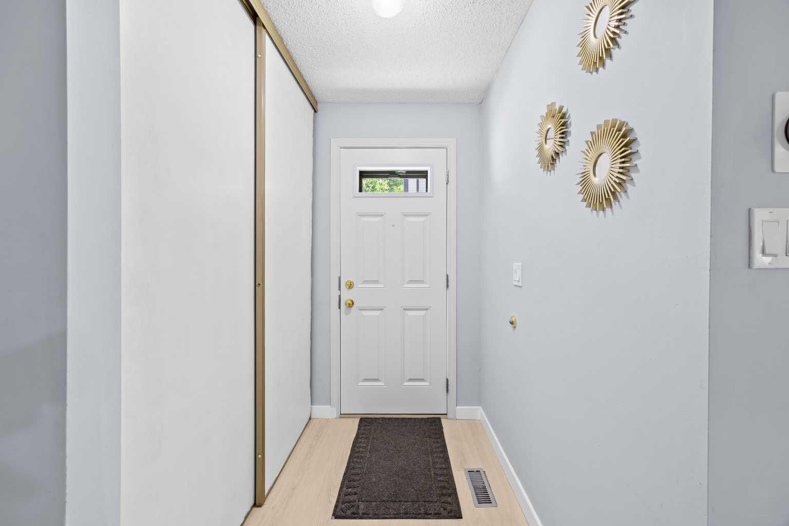 Property Photo: 115 Bergen Road NW 16 AB T3K 1P2