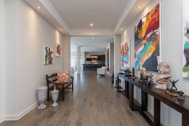 Property Photo: 5002 55th Street 501 AB T4N 7A4