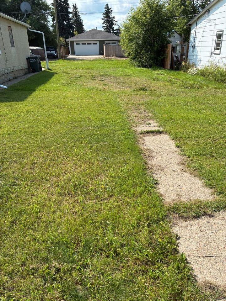 Property Photo: 4625 50 Avenue AB T9X 1B1
