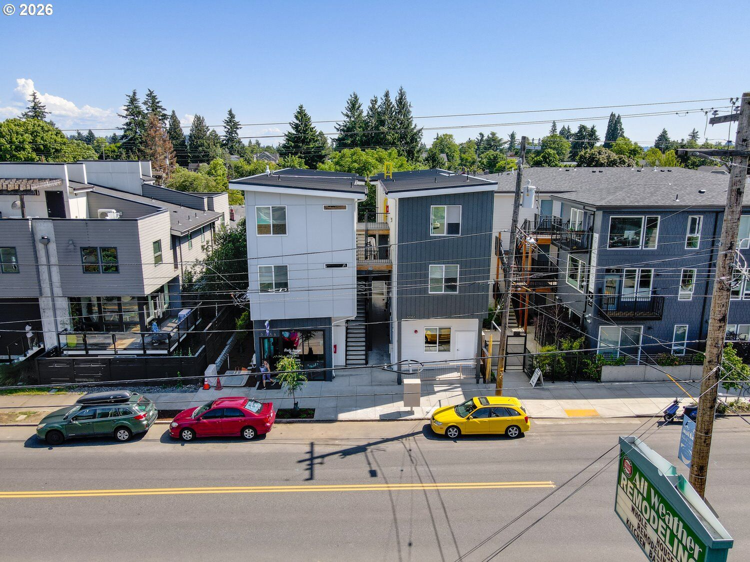 Property Photo: 5042 NE Fremont St OR 97213