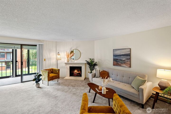 Property Photo: 7308 N Skyview Lane I204 WA 98406