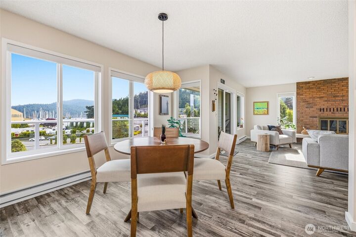 Property Photo: 1800 Skyline Way 306 WA 98221