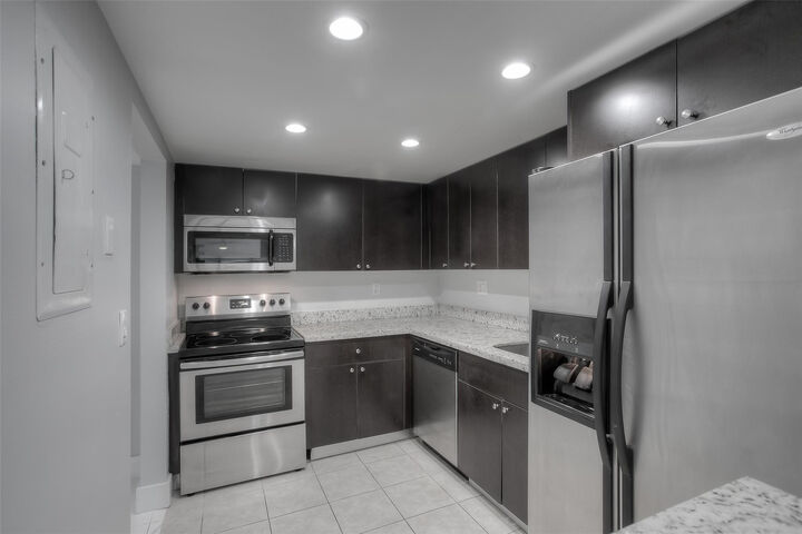 Property Photo: 303 Racquet Club Road 312 FL 33326