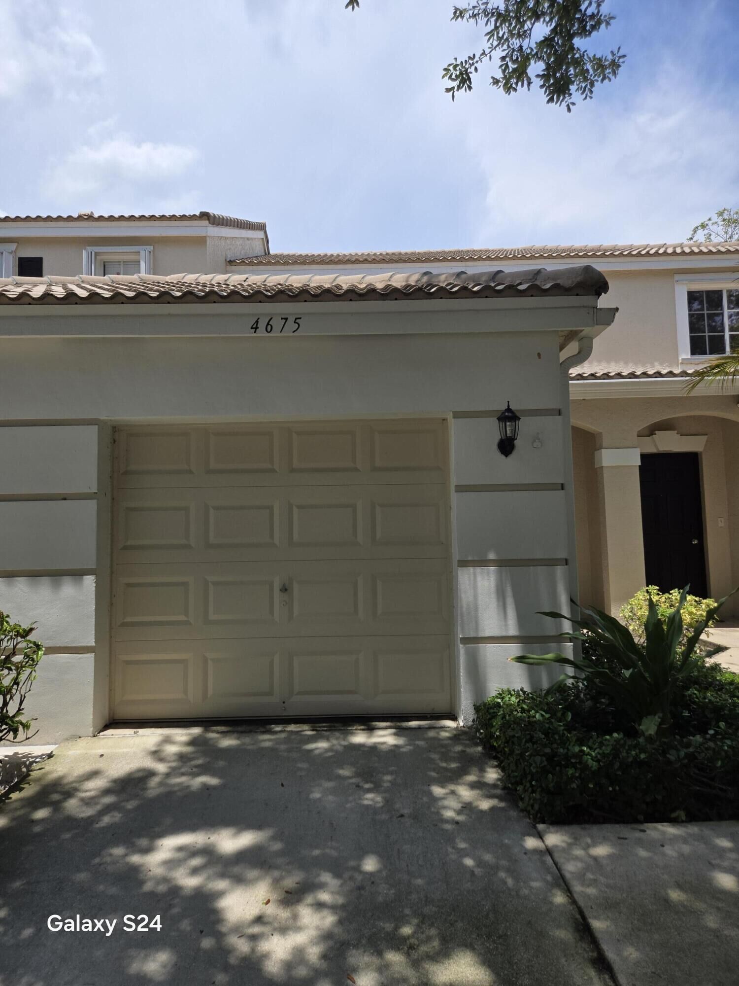 Property Photo:  4675 Palmbrooke Circle  FL 33417 