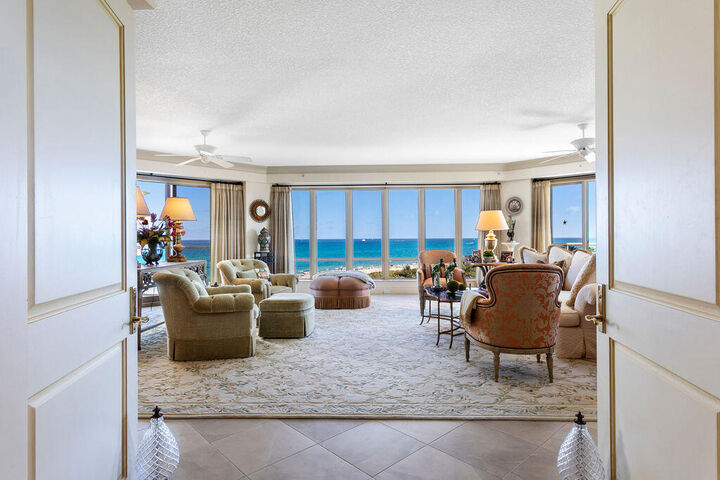 Property Photo: 3920 N Ocean Drive 6A FL 33404