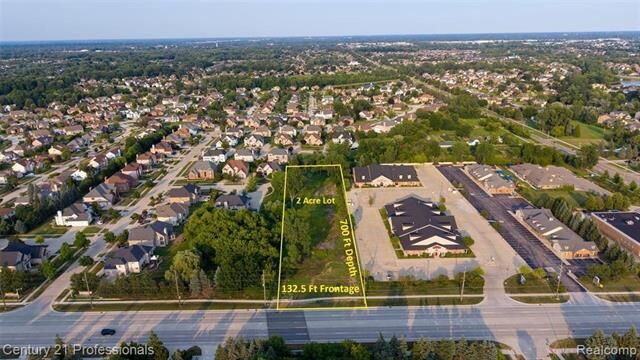 Property Photo: 43224 Dequindre Rd Road MI 48314