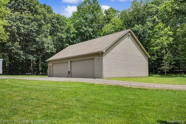 Property Photo:  11343 Philway Court  MI 48114 