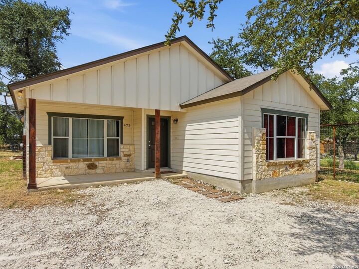 Property Photo: 473 High Dr TX 78070