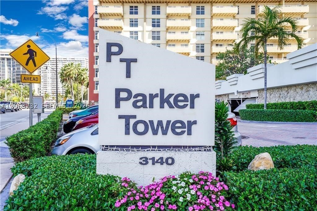 Property Photo:  3140 S Ocean Dr 911  FL 33009 