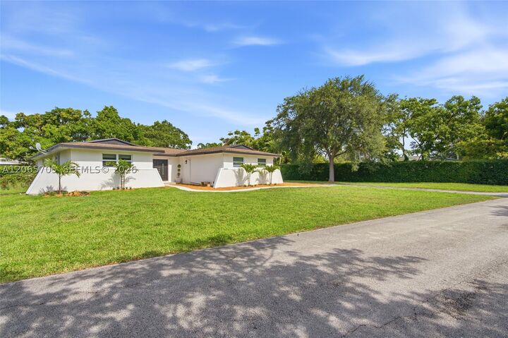 Property Photo:  10830 SW 79th Ave  FL 33156 