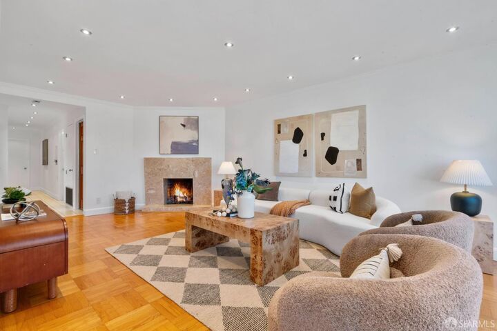Property Photo:  1179 Burrows Street  CA 94134 