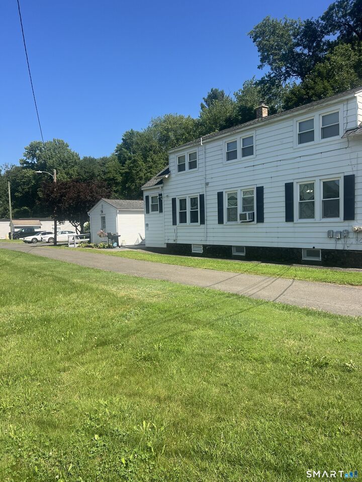 Property Photo: 1519 Meriden Waterbury Turnpike CT 06489