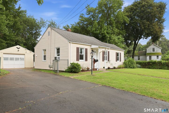 Property Photo:  14 Handel Road  CT 06118 