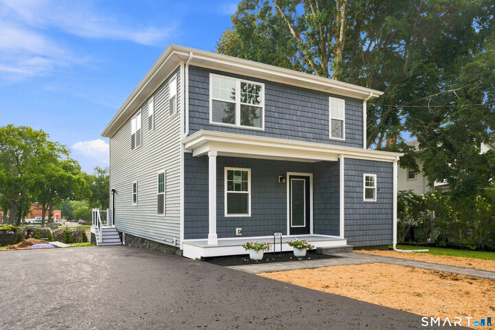 Property Photo:  203 High Street  CT 06460 