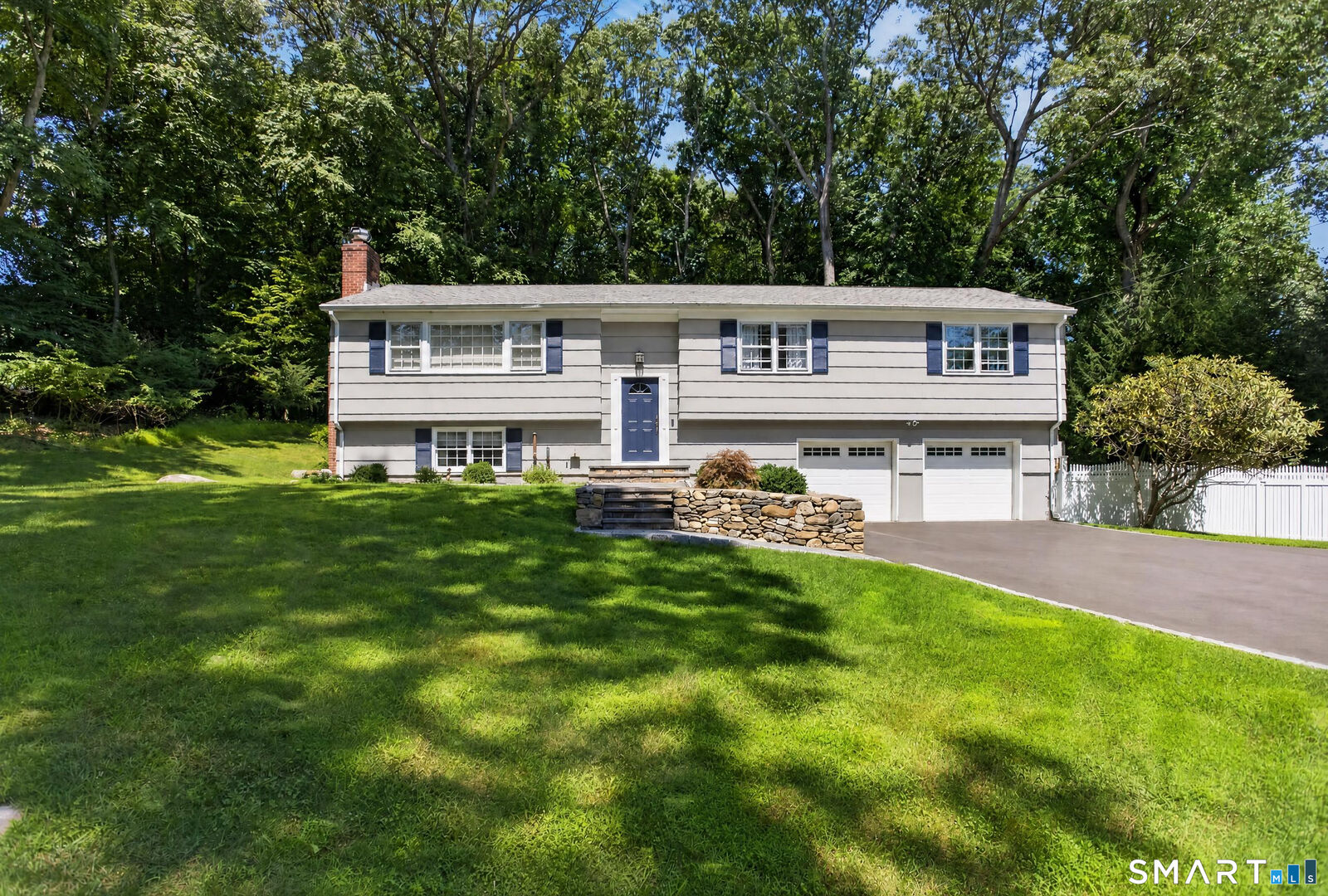 Property Photo:  28 Silent Grove  CT 06880 
