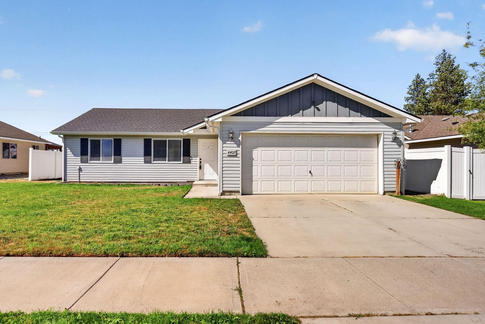 Property Photo: 4407 S Mack Rd WA 99224