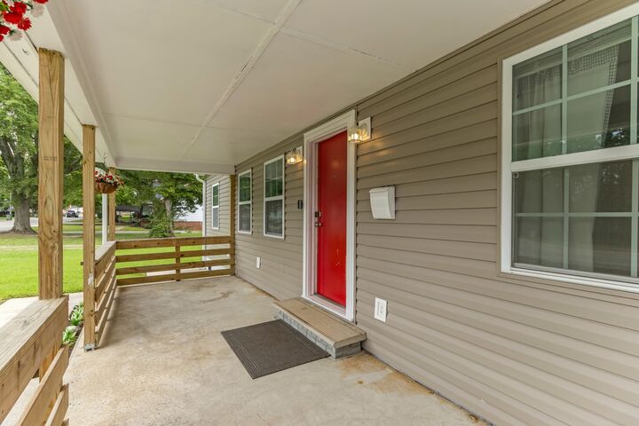 Property Photo:  215 Overbrook Drive  SC 29341 